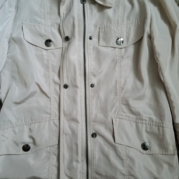 Burberry jacket - Picture 2 of 6